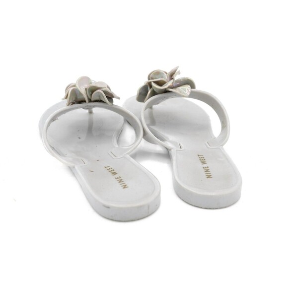 Grey Nine West Flower Flip Flops Size 7 - Picture 5 of 8